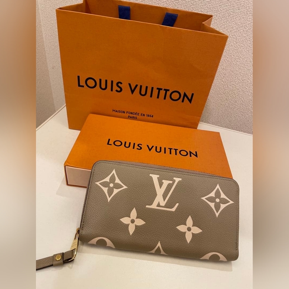 Louis Vuitton Taupe and Cream Monogram Zipped Wallet